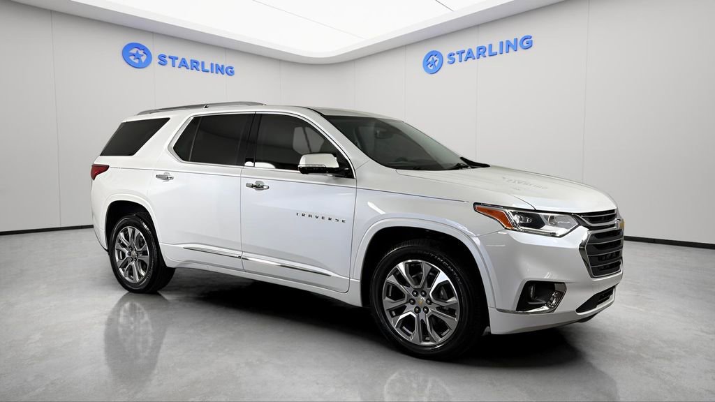 Used 2020 Chevrolet Traverse Premier FWD image 12