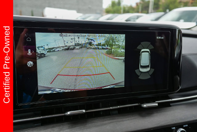Certified 2024 Kia Carnival EX FWD image 28