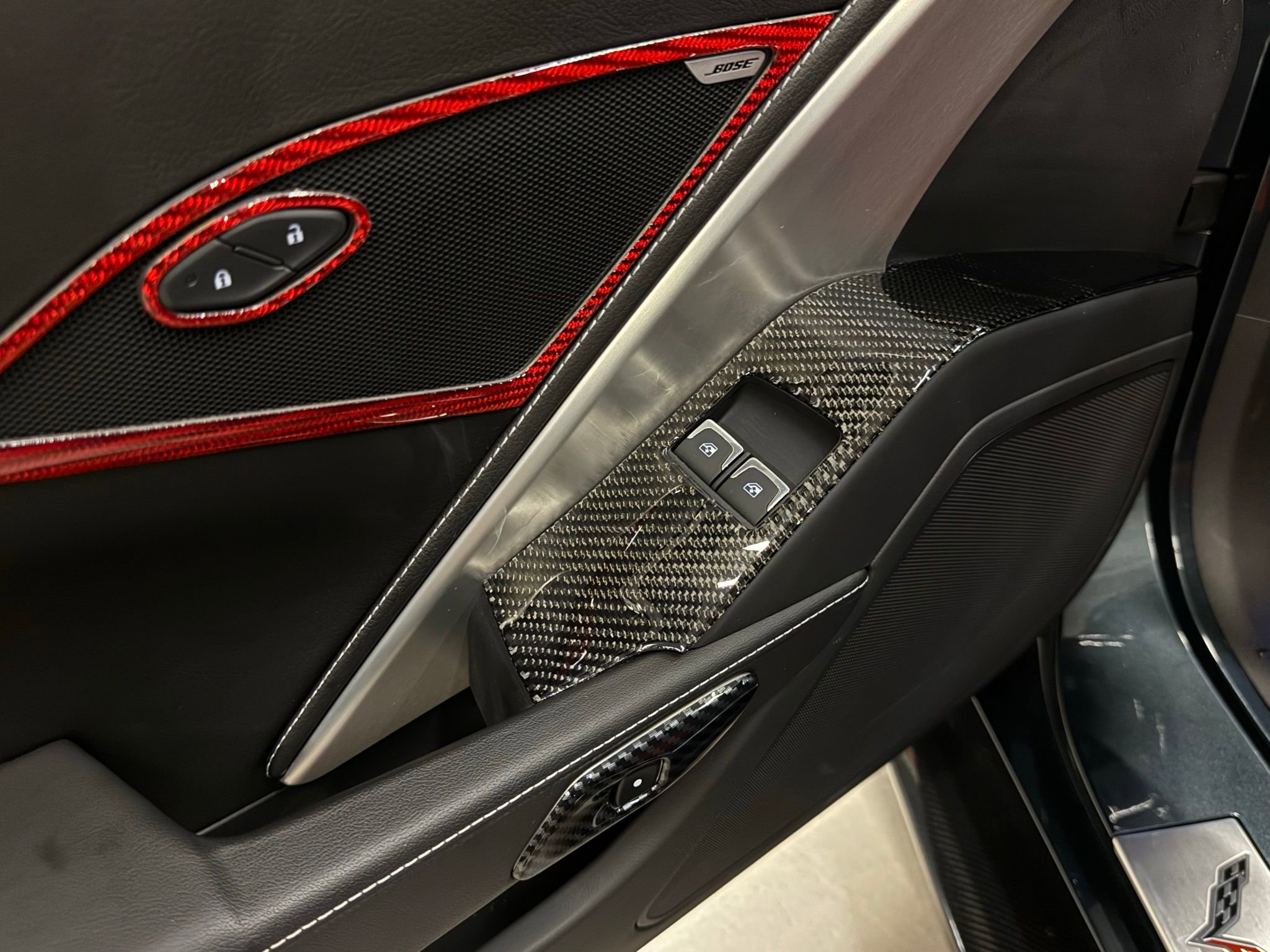 Used 2019 Chevrolet Corvette Stingray Coupe w/ Carbon Flash Badge Package image 37