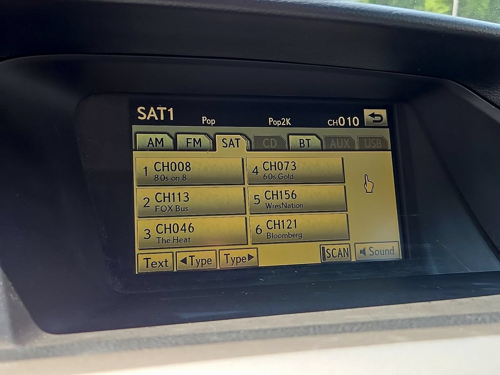 Used 2010 Lexus RX 450h AWD image 18