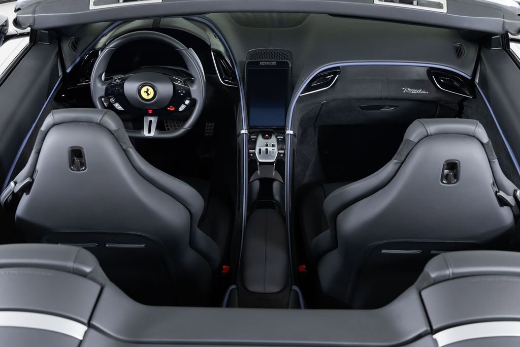 Used 2024 Ferrari Roma Spider RWD image 28