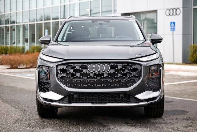 New 2026 Audi Q3 quattro 2.0T image 13