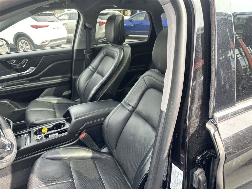 Used 2020 Lincoln Corsair Reserve w/ Equipment Group 201A AWD/4WD image 33