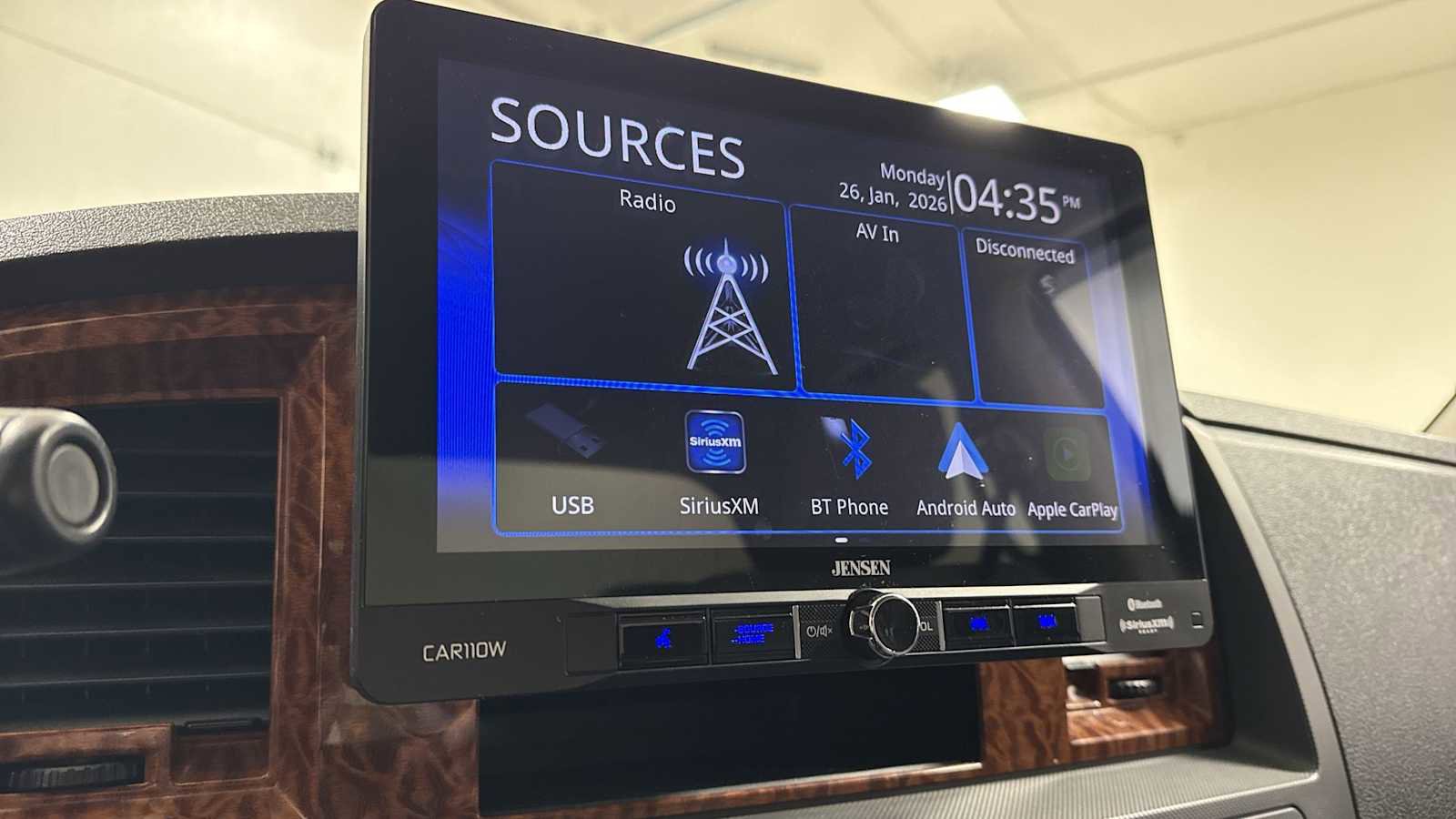 Used 2006 Dodge Ram 1500 Truck SLT image 18