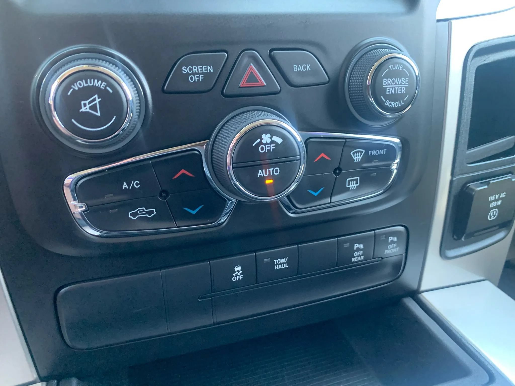 Used 2019 RAM 1500 Lone Star RWD image 29