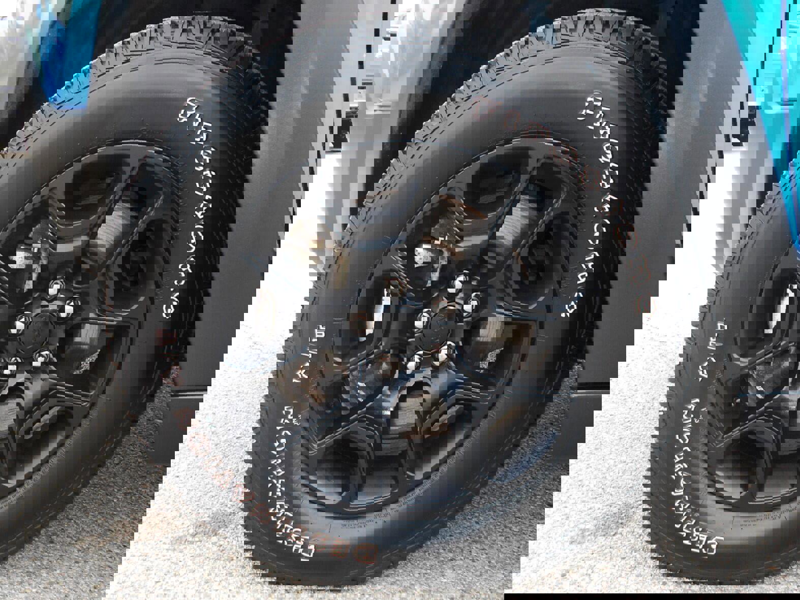 Certified 2022 Jeep Cherokee Trailhawk w/ Trailer Tow Group image 10