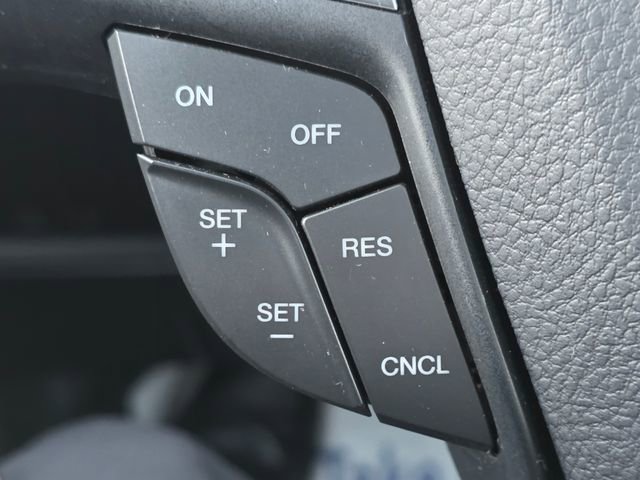 Used 2024 Ford Edge ST-Line image 11