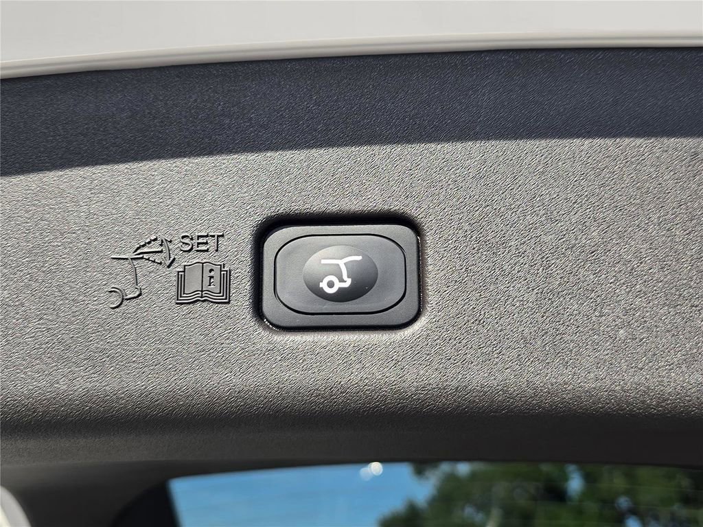 New 2026 Lincoln Nautilus Black Label image 28