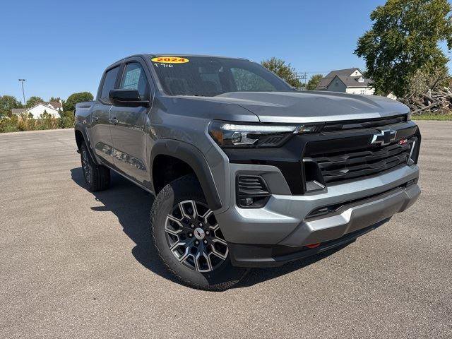 New 2024 Chevrolet Colorado Z71 w/ Z71 Convenience Package 2