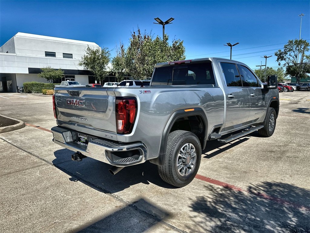 Used 2024 GMC Sierra 3500 SLE w/ SLE Value Package image 11