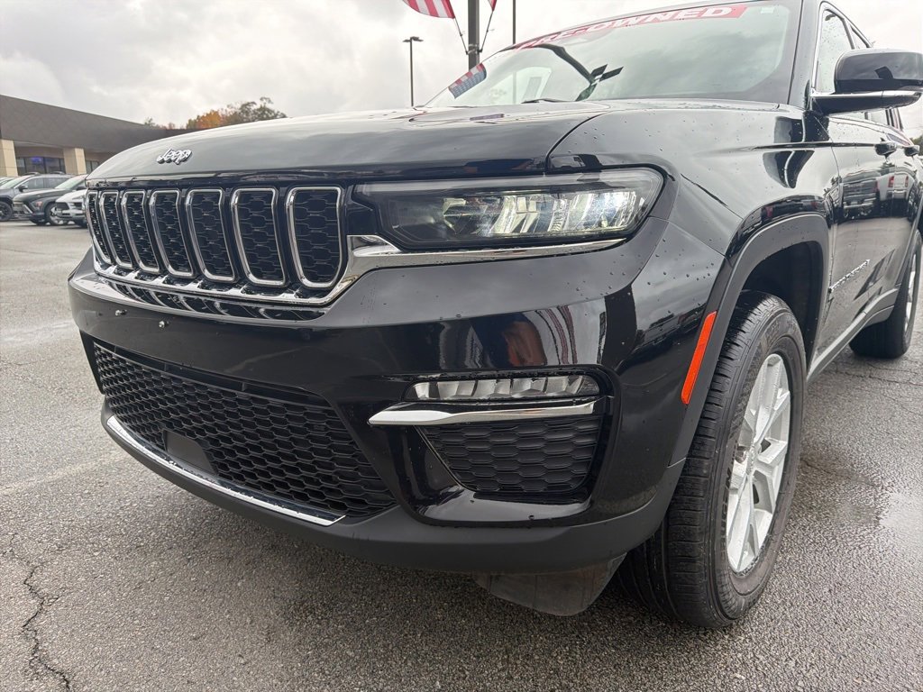Used 2023 Jeep Grand Cherokee Limited image 11