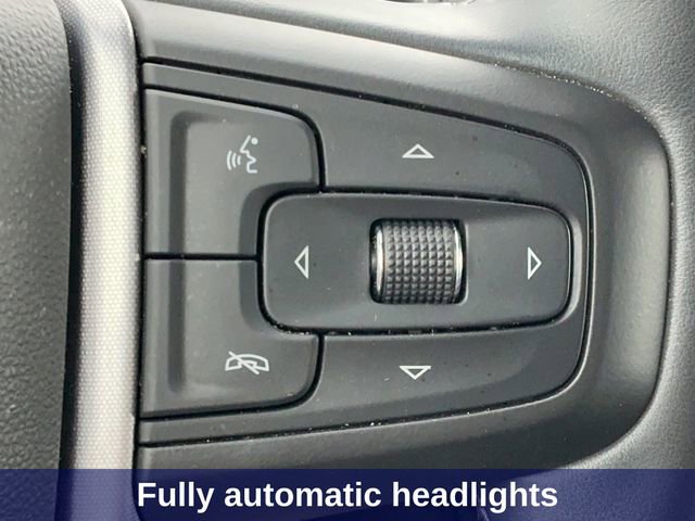 Used 2023 GMC Yukon SLT w/ SLT Premium Package image 36