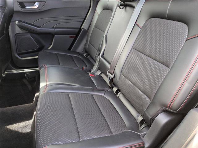 Used 2025 Ford Escape ST-Line image 18