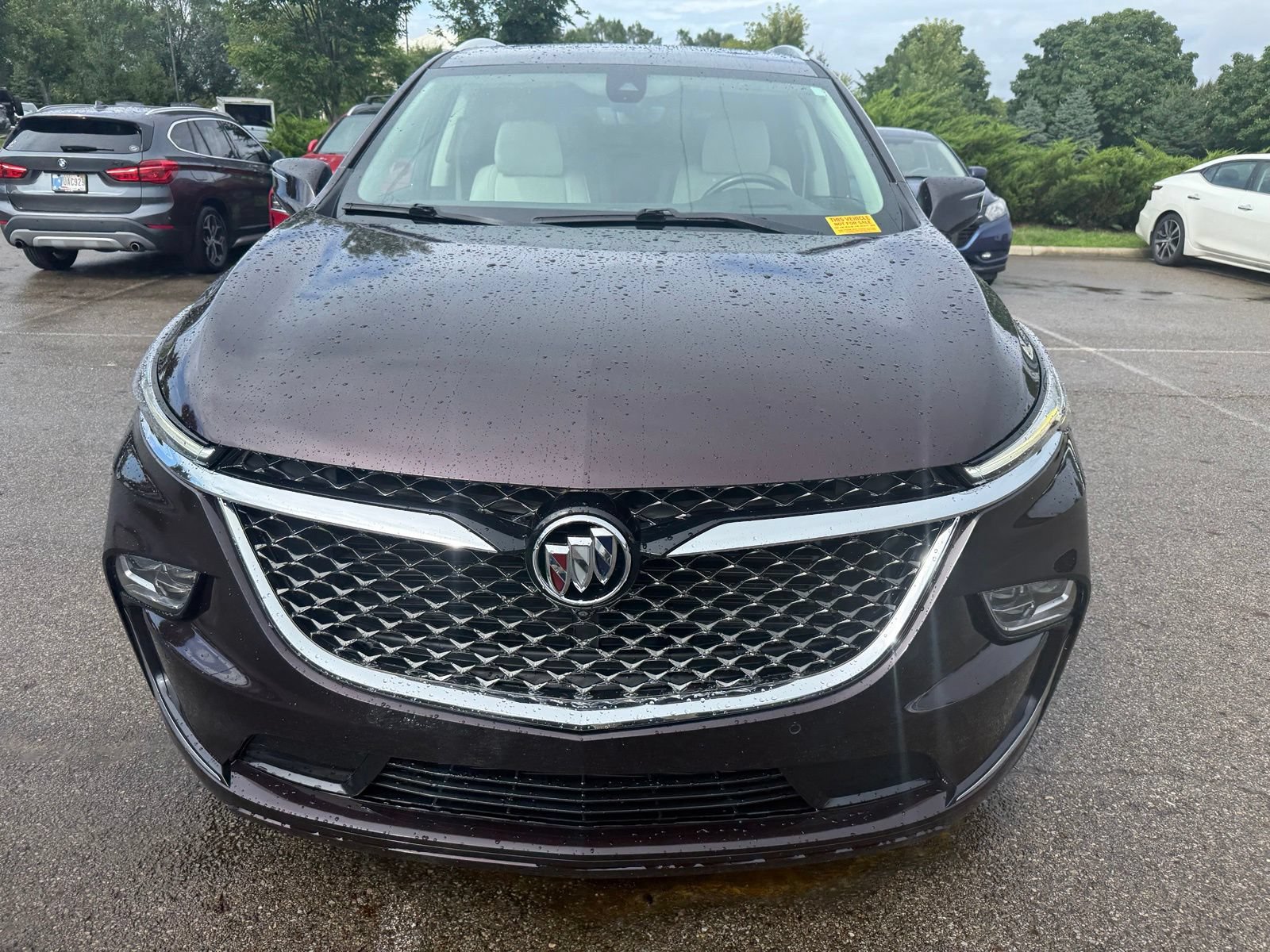 Used 2022 Buick Enclave Avenir w/ Avenir Technology Package AWD/4WD image 2