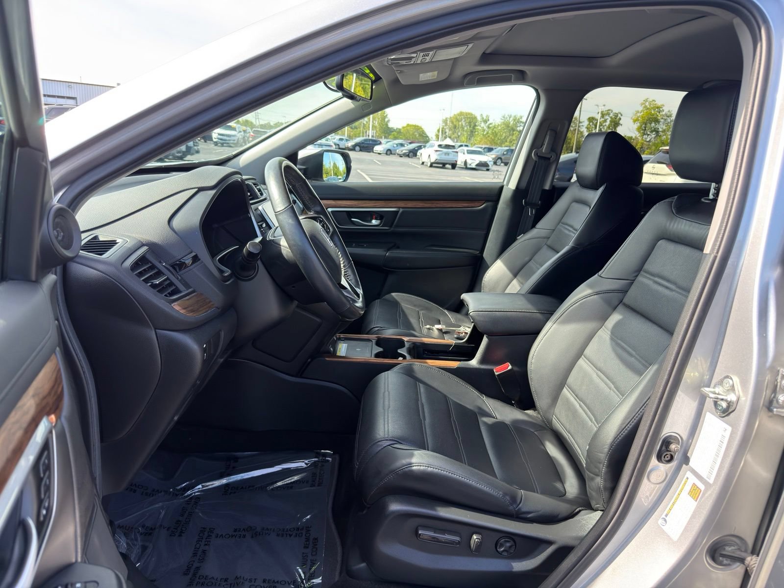 Used 2020 Honda CR-V Touring image 12