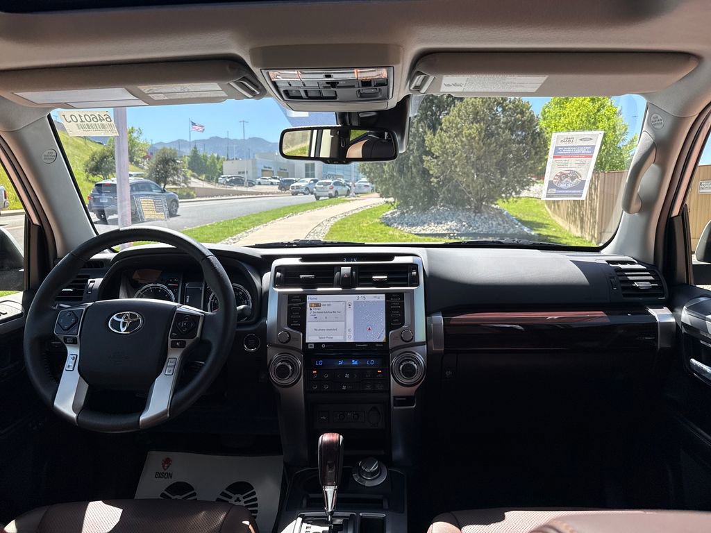 Used 2024 Toyota 4Runner Limited AWD/4WD image 29