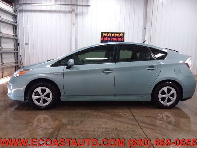 Used 2014 Toyota Prius Two FWD image 5