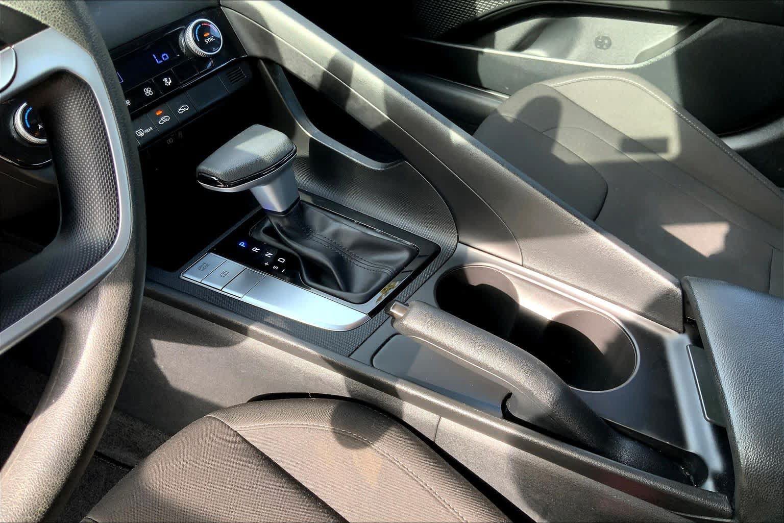 Certified 2023 Hyundai Elantra SEL FWD image 16
