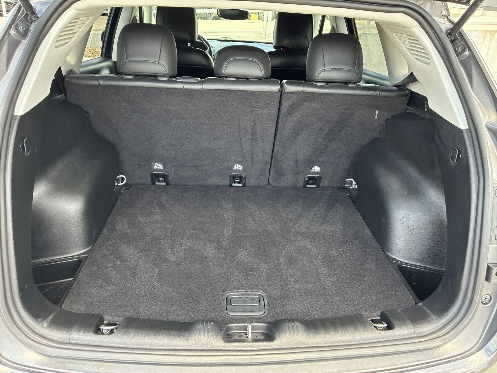 Used 2018 Jeep Compass Limited AWD/4WD image 5