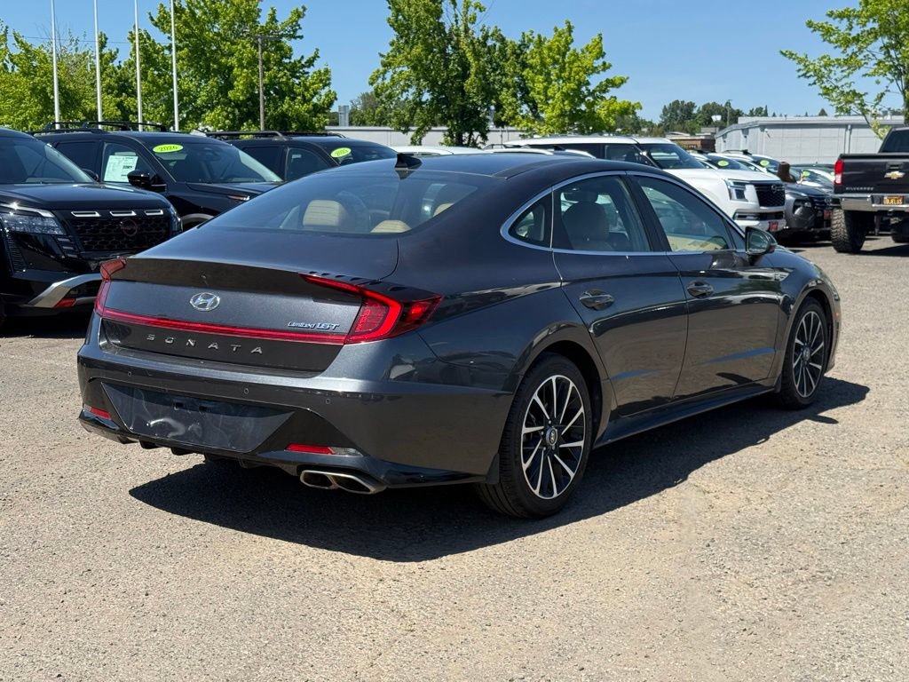 Used 2021 Hyundai Sonata Limited FWD image 4