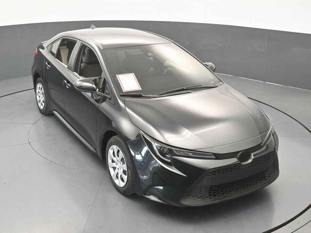 Used 2021 Toyota Corolla LE FWD image 46