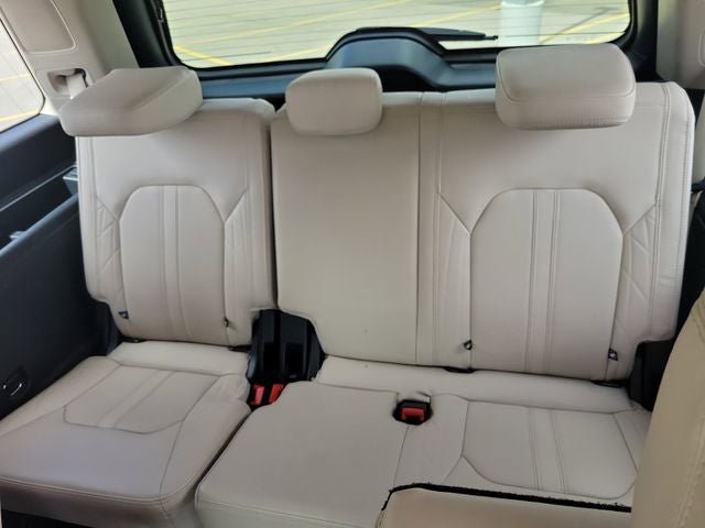 Used 2022 Ford Expedition Platinum AWD/4WD image 34