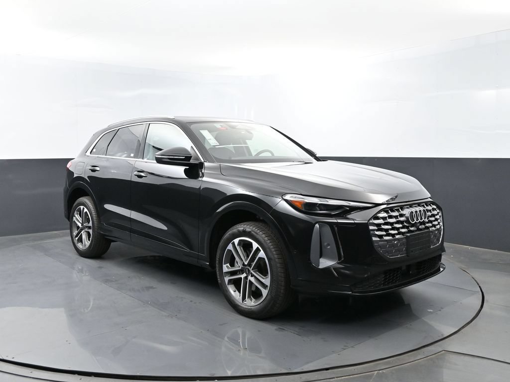 New 2026 Audi Q5 Premium AWD/4WD image 3