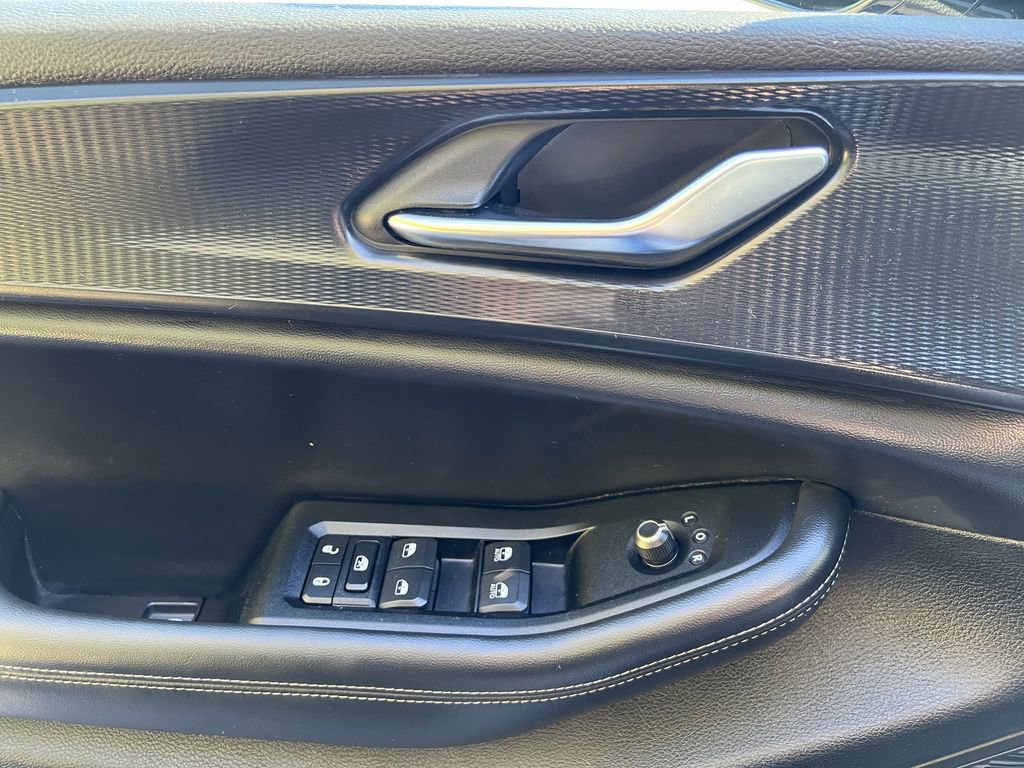 Certified 2024 Jeep Grand Cherokee L Laredo AWD/4WD image 14