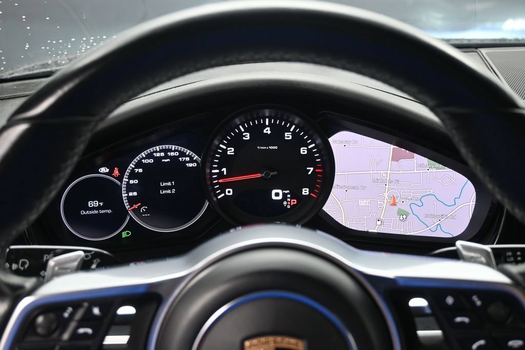 Used 2019 Porsche Panamera 4 AWD/4WD image 13