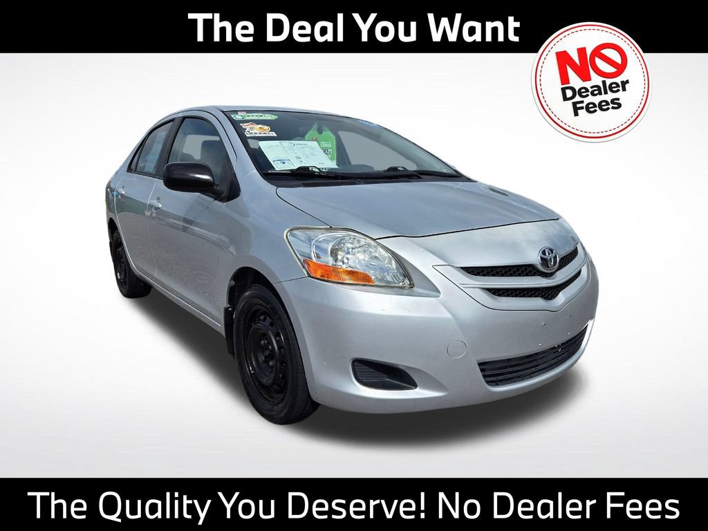 Used 2008 Toyota Yaris Sedan w/ Convenience Pkg FWD image 1
