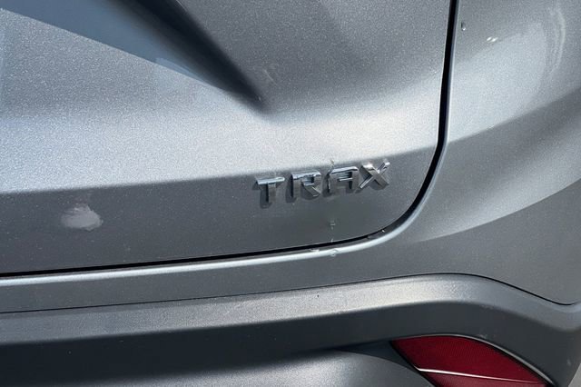 Used 2025 Chevrolet Trax LT w/ LT Convenience Package image 36