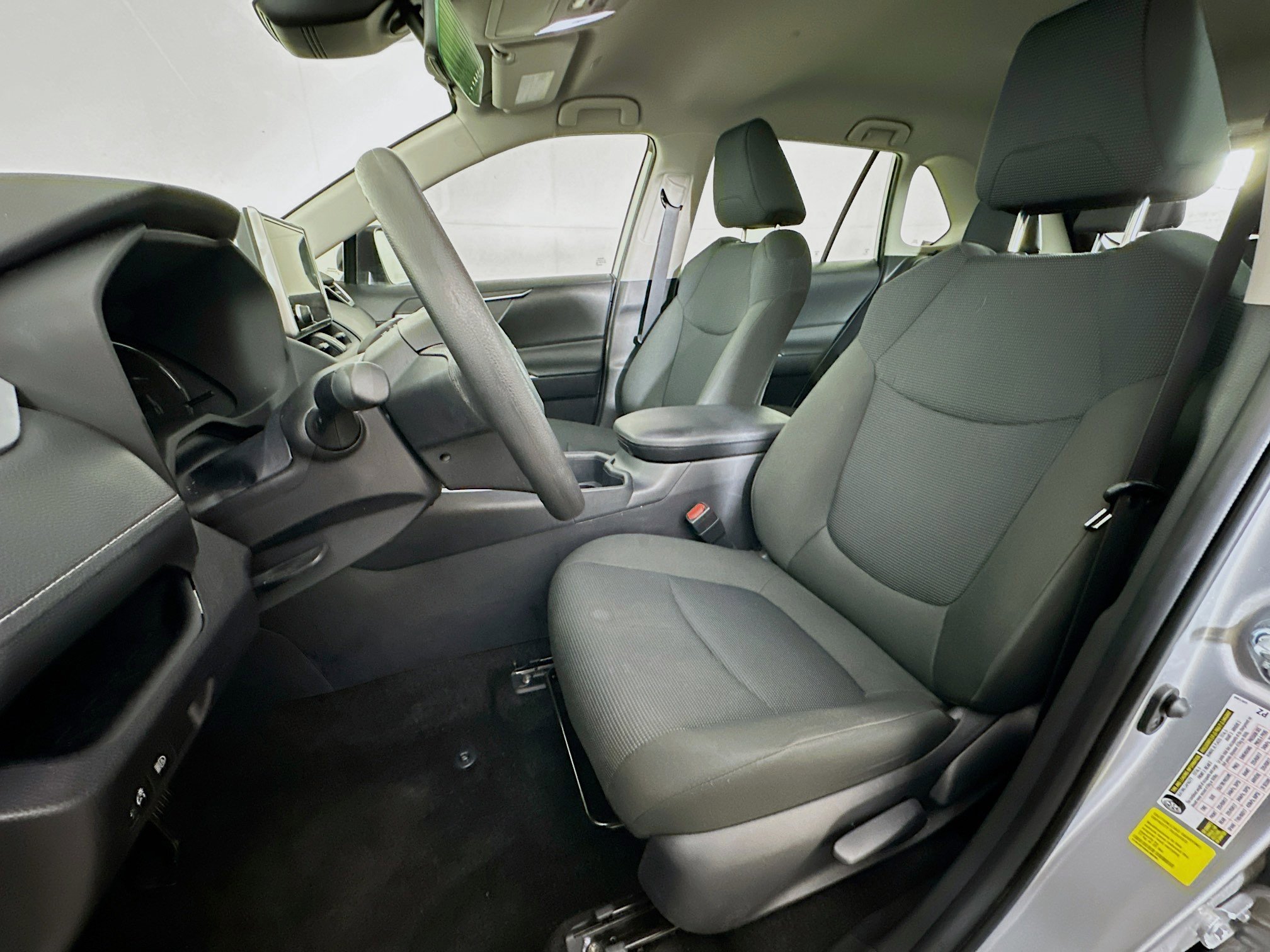 Used 2025 Toyota RAV4 LE image 13