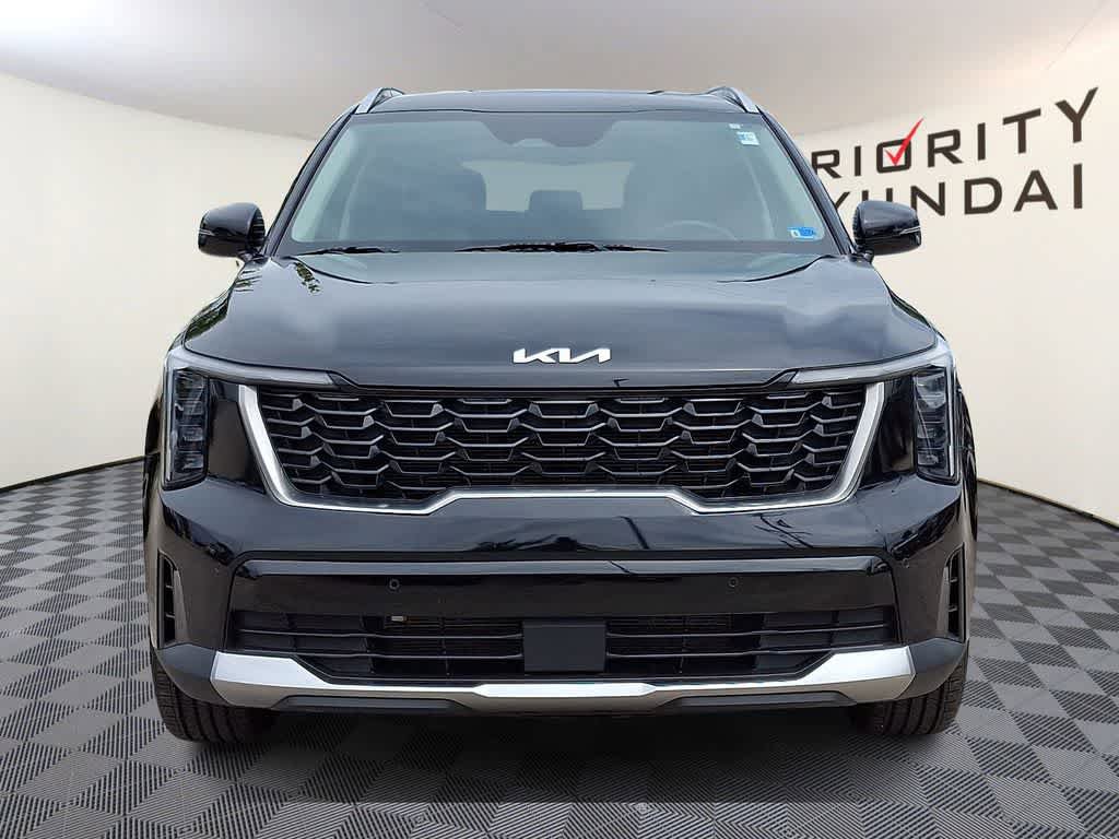 Used 2024 Kia Sorento S AWD/4WD image 2
