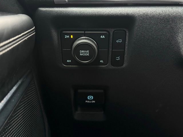 Used 2025 Ford Expedition Max Platinum image 45