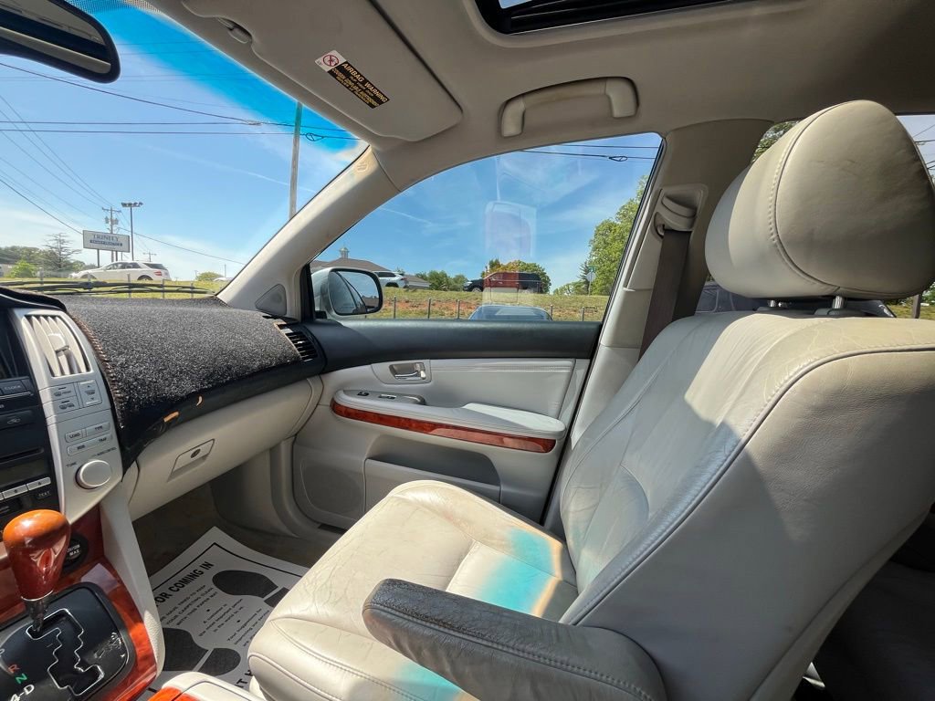 Used 2004 Lexus RX 330 image 16