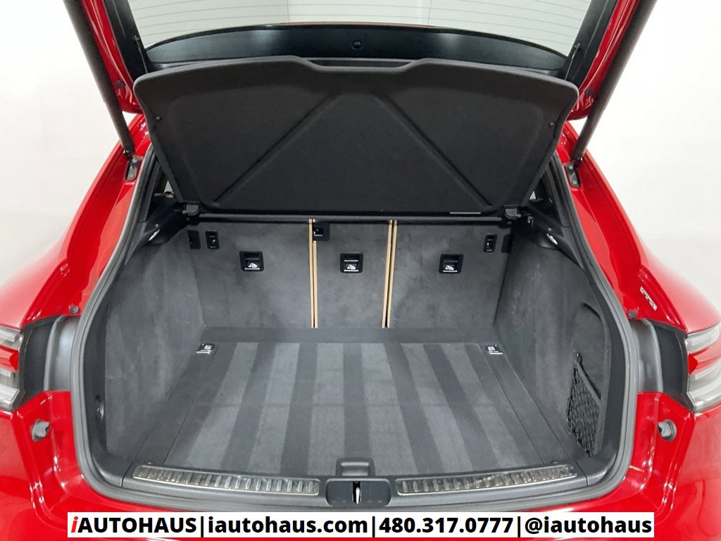Used 2022 Porsche Macan S w/ Premium Package Plus image 13