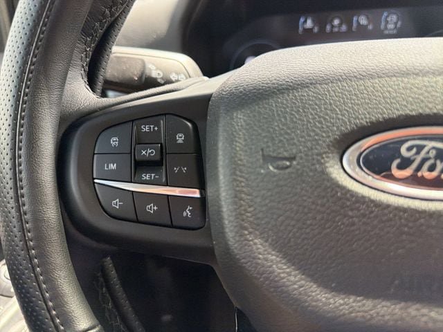 Used 2024 Ford Ranger Lariat w/ Advanced Towing Package AWD/4WD image 33