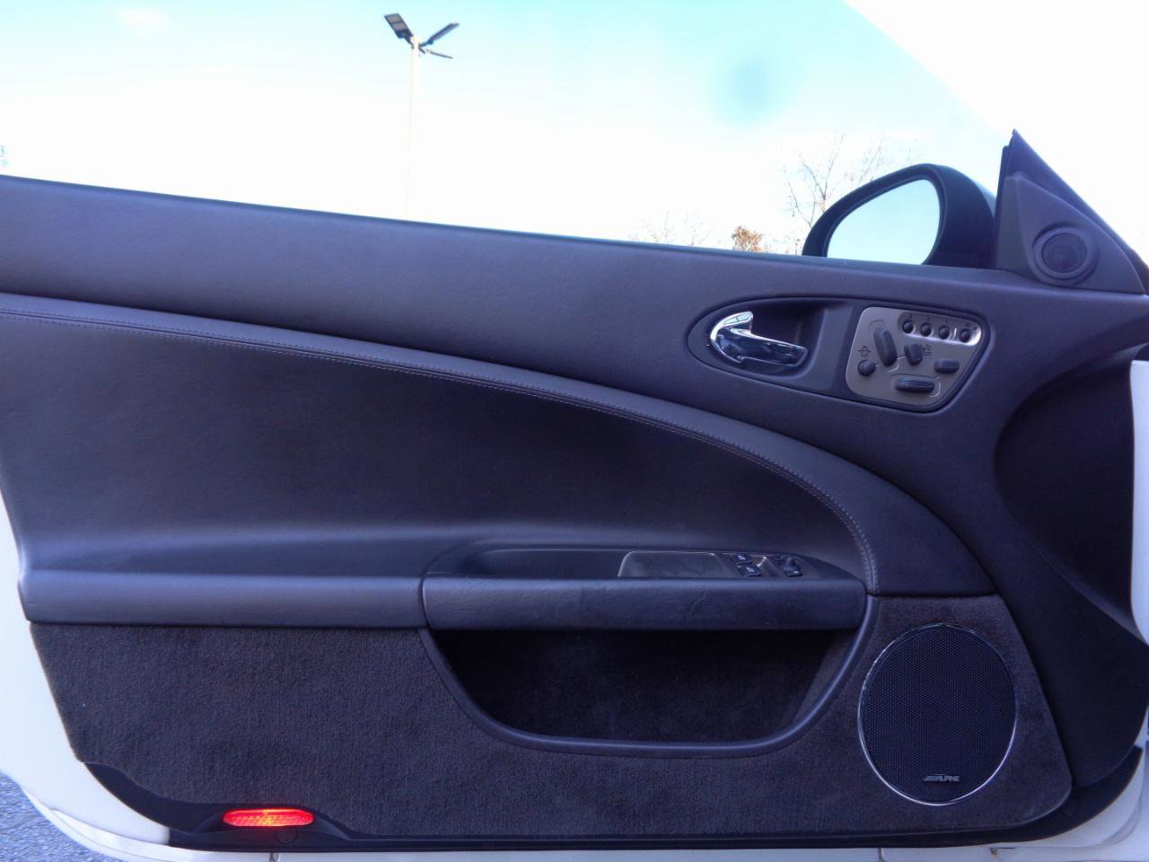 Used 2007 Jaguar XKR R RWD image 14