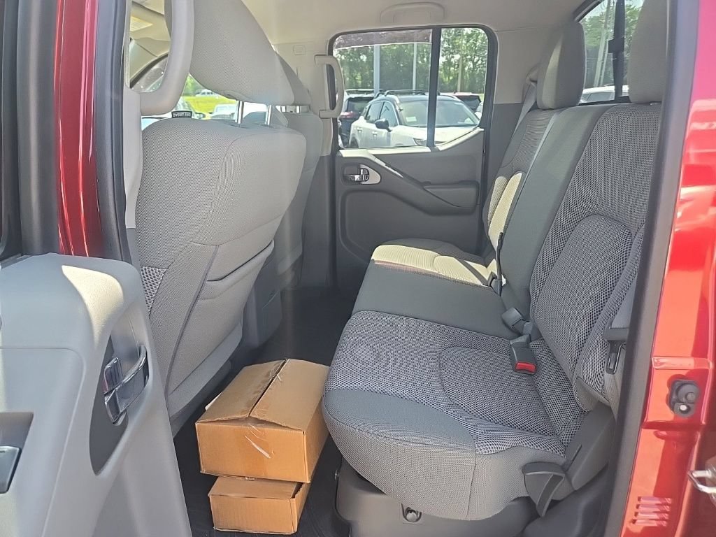 Used 2019 Nissan Frontier SV w/ Value Truck Package AWD/4WD image 25
