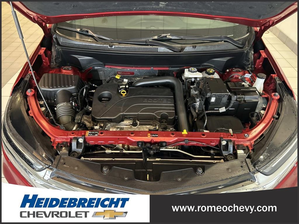 Certified 2024 Chevrolet Equinox LT w/ LPO, Floor Liner Package image 9