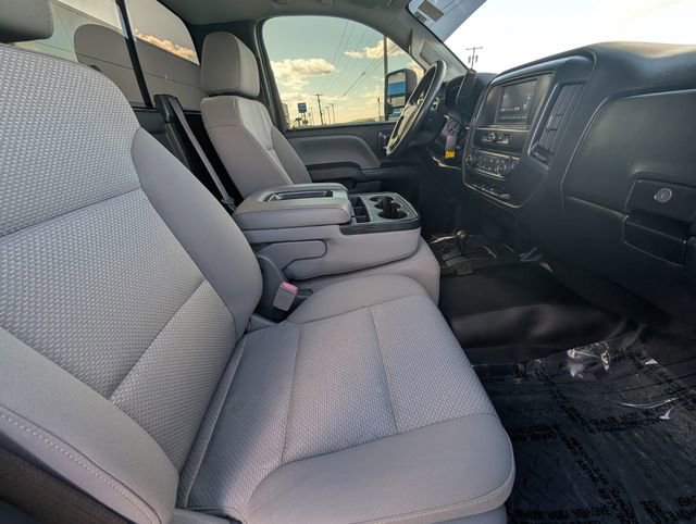 Used 2017 Chevrolet Silverado 3500 W/T w/ WT Convenience Package image 4