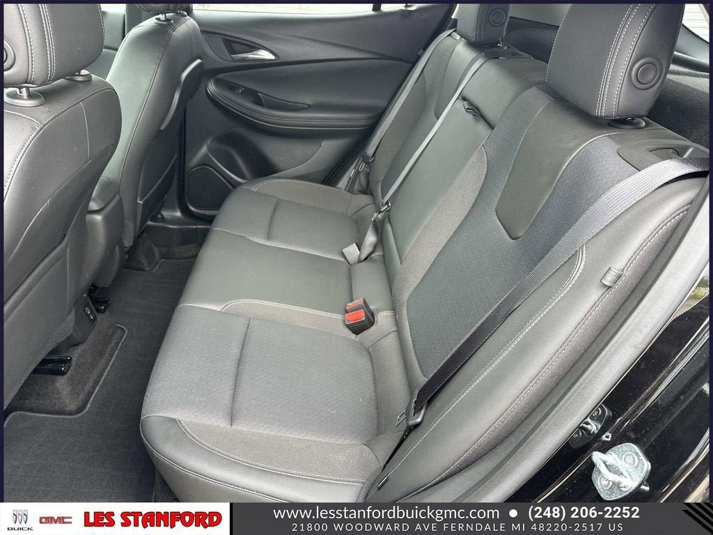 Used 2023 Buick Encore GX Select w/ Safety Package II FWD image 13
