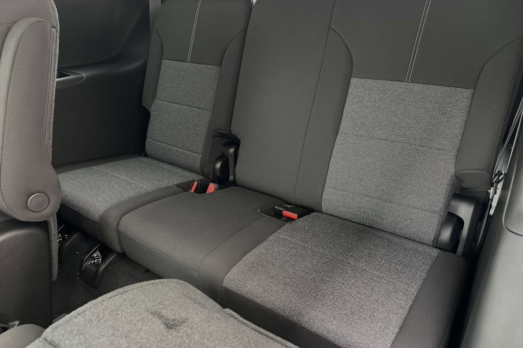 New 2025 GMC Acadia Elevation w/ Black Edition image 13