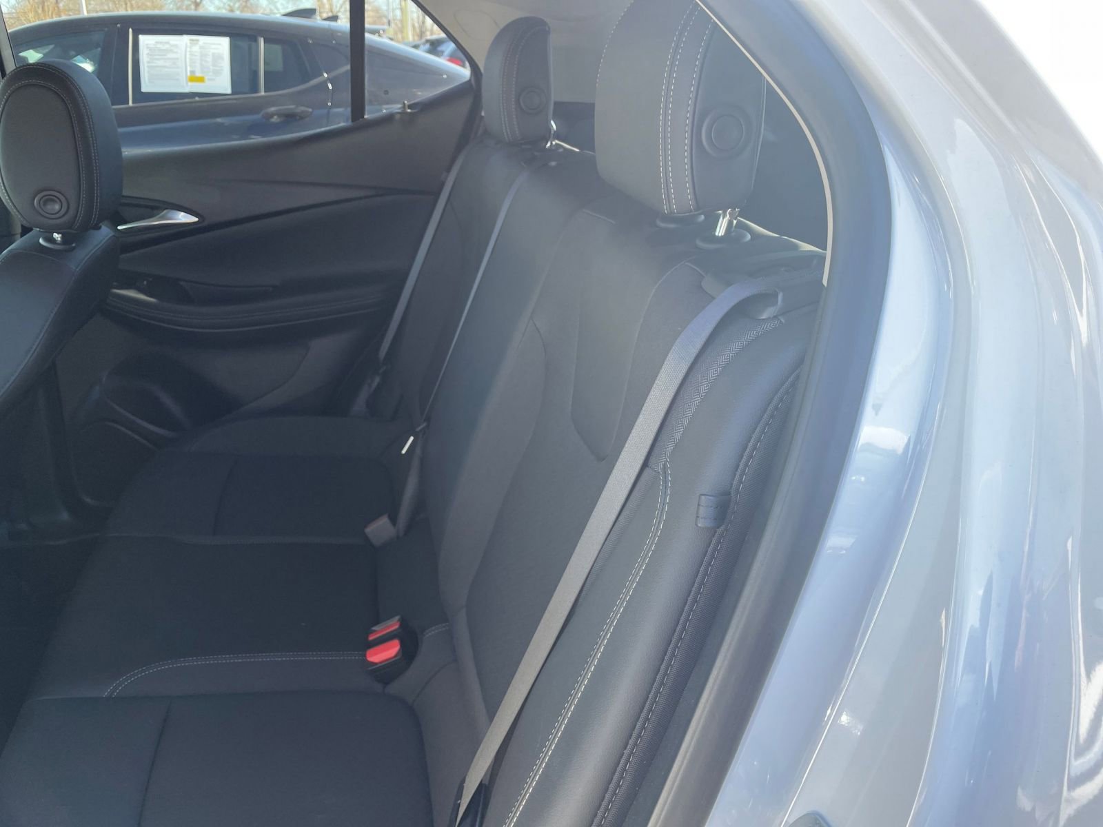 Used 2025 Buick Encore GX Preferred image 36