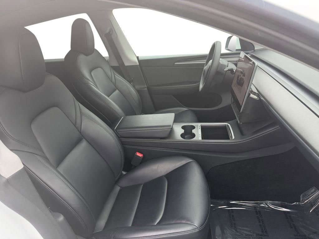Used 2023 Tesla Model Y Long Range image 15