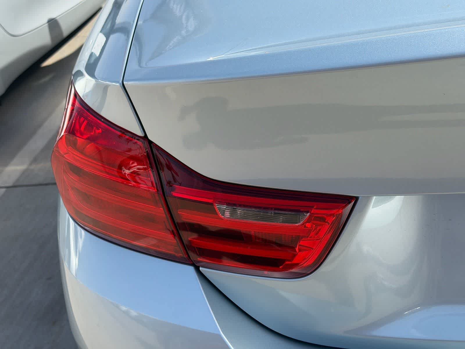 Used 2016 BMW M4 Coupe RWD image 30