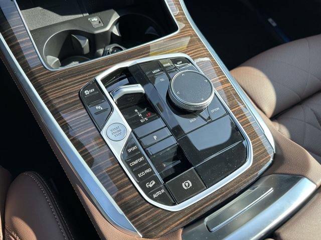 New 2026 BMW X5 xDrive40i w/ Climate Comfort Package AWD/4WD image 17