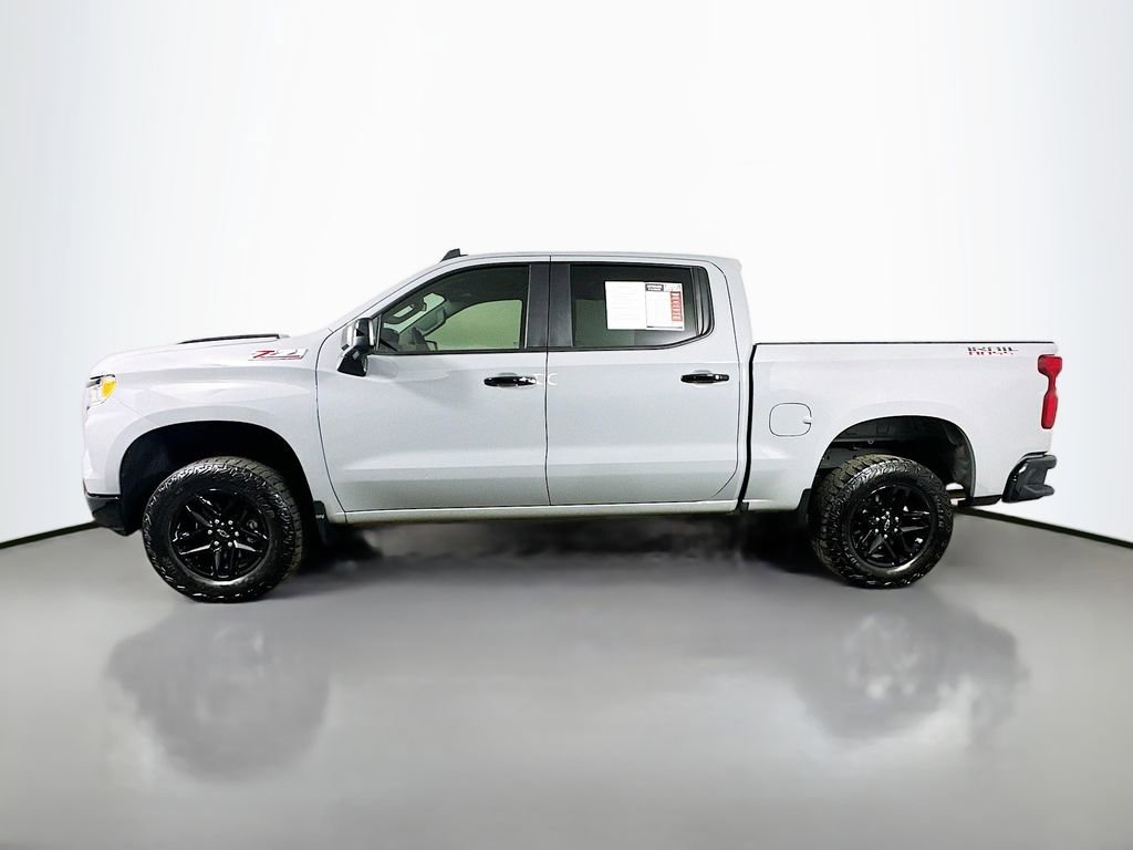 Used 2024 Chevrolet Silverado 1500 LT Trail Boss w/ Convenience Package II image 5