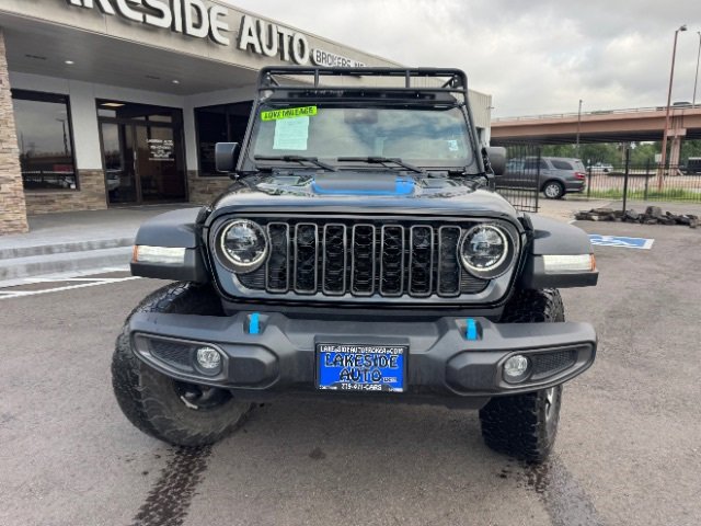 Used 2024 Jeep Wrangler Unlimited Rubicon 4xe w/ Convenience Group image 3