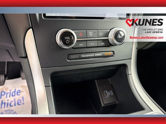 Used 2024 Ford Edge SEL image 31